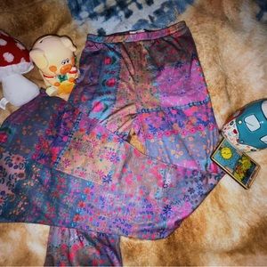 Natural Life bell bottom leggings 🌞